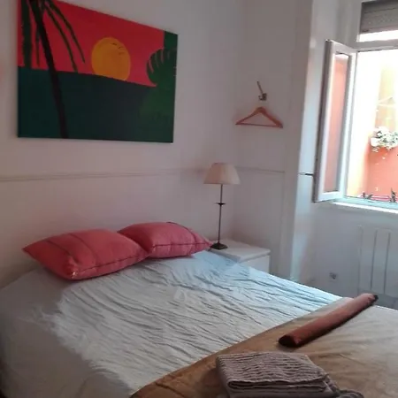 Lägenhet Travessa Da Pereira Lisboa